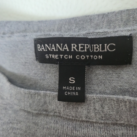 Banana Republic Gray Striped Top - Picture 2 of 9